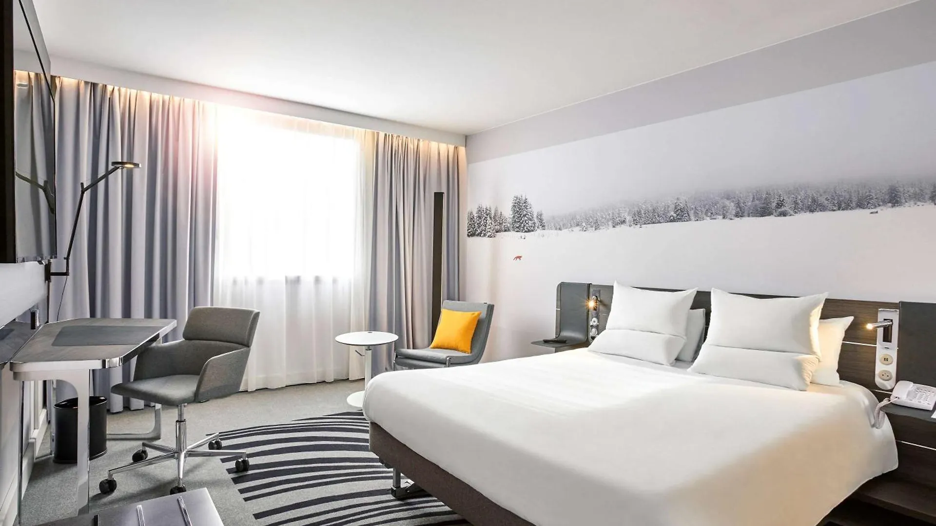 Novotel Paris Centre Gare Montparnasse 4*,